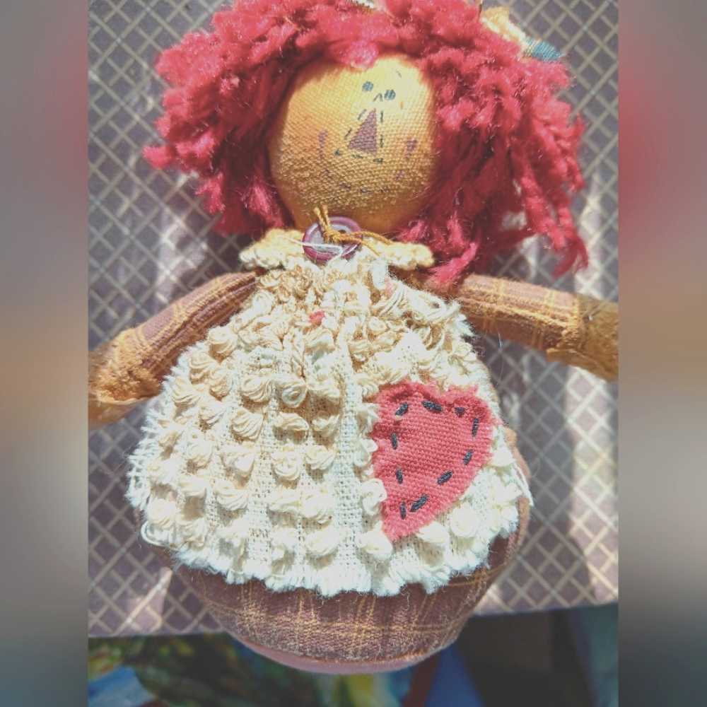Raggedy Ann & Andy folk art weighted dolls By hallmark?? - Picture 3 of 8